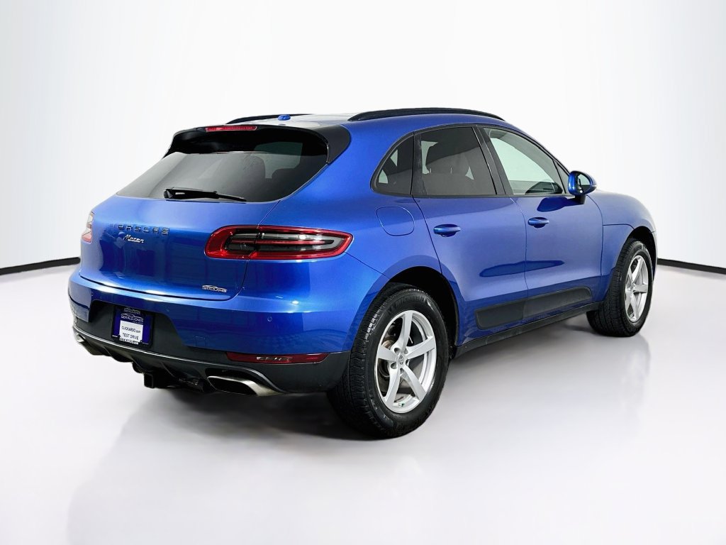 Used 2017 Porsche Macan AWD/4WD image 7