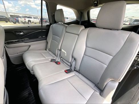 Used 2021 Honda Pilot Special Edition image 19