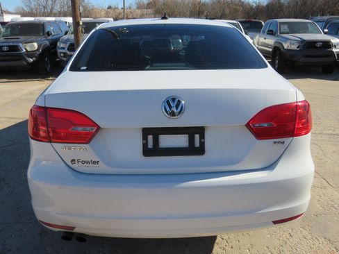 Used 2014 Volkswagen Jetta TDI FWD image 6