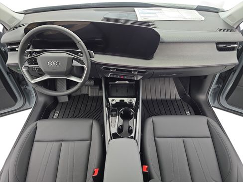New 2026 Audi Q3 quattro 2.0T AWD/4WD image 9