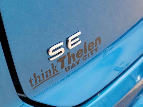 Used 2024 Volkswagen Atlas Cross Sport SE image 29