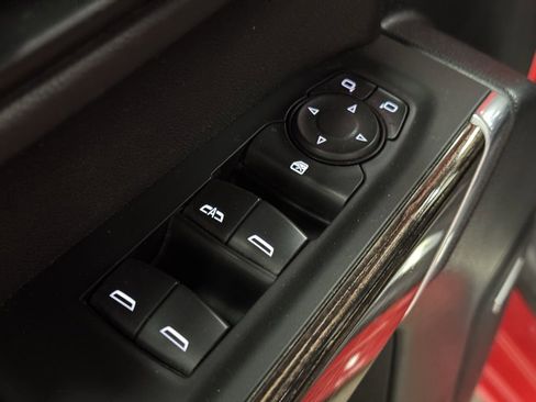 Used 2021 GMC Sierra 1500 Elevation w/ Preferred Package image 31