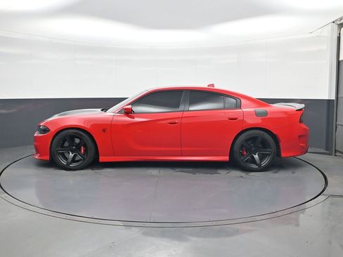 Used 2017 Dodge Charger SRT Hellcat w/ Harman/Kardon Audio Group image 4