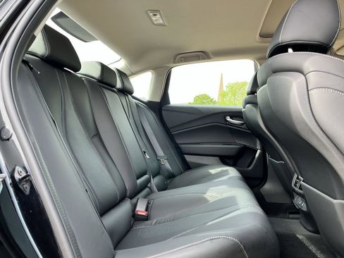 Used 2025 Acura TLX w/ Technology Package FWD image 27