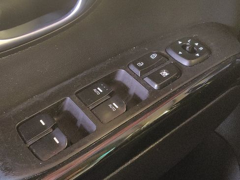 Used 2016 Kia Soul ! FWD image 27