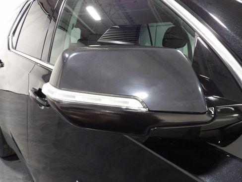 Used 2019 Chevrolet Traverse LT w/ LPO, Floor Liner Package AWD/4WD image 6