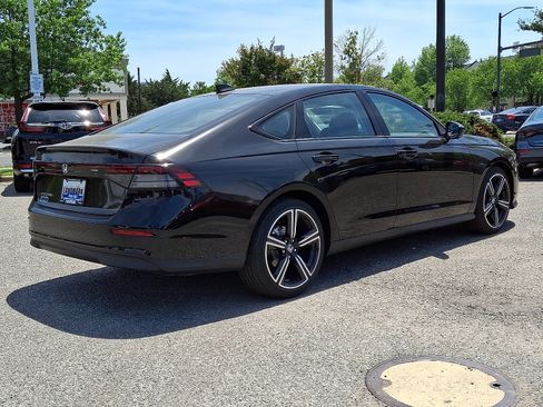 New 2026 Honda Accord SE image 3