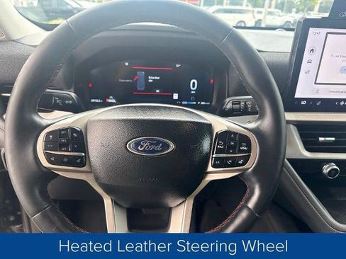 Certified 2025 Ford Explorer Active w/ Active Comfort Package RWD image 13