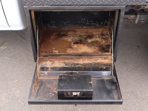 Used 2007 GMC Sierra 3500 W/T w/ Heavy-Duty Power Package image 14