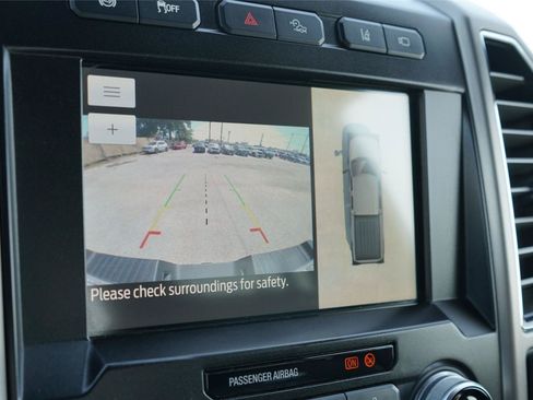 Used 2021 Ford F250 Platinum w/ Tremor Off-Road Package AWD/4WD image 12