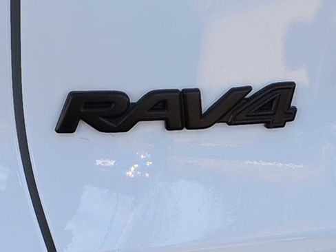 Used 2024 Toyota RAV4 LE image 12