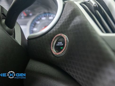 Used 2023 Chevrolet Malibu RS FWD image 21