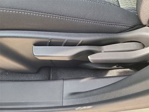 New 2026 Chevrolet Equinox LT image 14