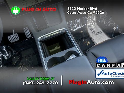 Used 2024 Tesla Model Y Performance AWD/4WD image 16