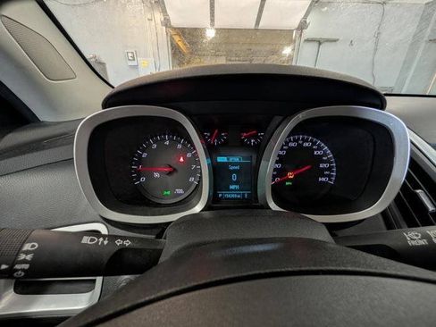 Used 2015 Chevrolet Equinox LS FWD image 33