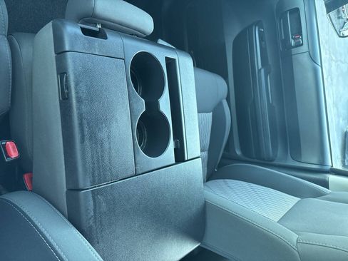 Used 2017 Toyota Tundra SR RWD image 40