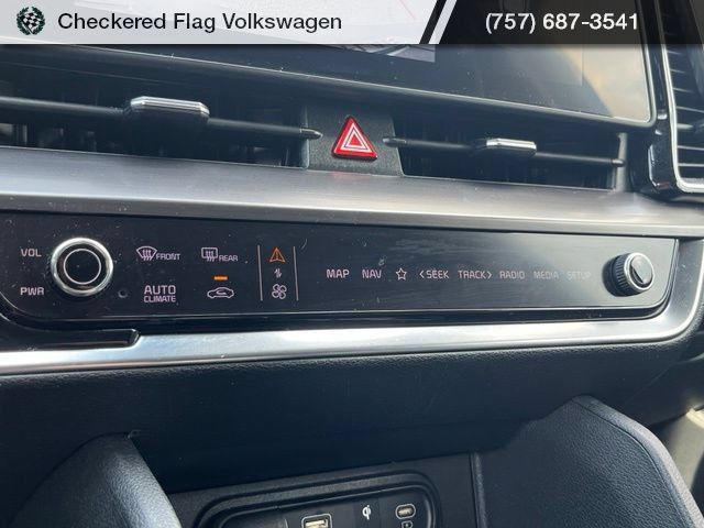 Used 2023 Kia Sportage EX FWD image 38