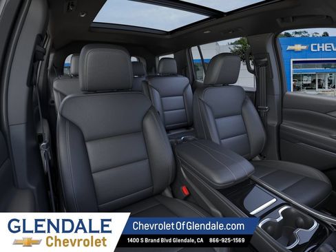 New 2026 Chevrolet Traverse LT AWD/4WD image 16