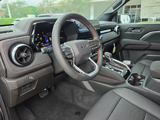 New 2026 Chevrolet Colorado Z71 w/ Technology Package AWD/4WD image 13