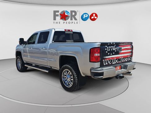 Used 2019 GMC Sierra 3500 Denali w/ Duramax Plus Package AWD/4WD image 3