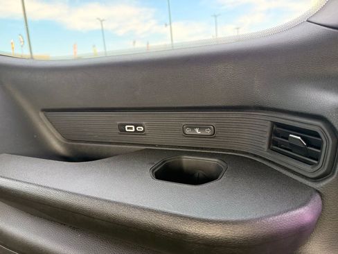 Used 2024 Jeep Wagoneer Series II w/ Flexible Seating Group RWD image 39