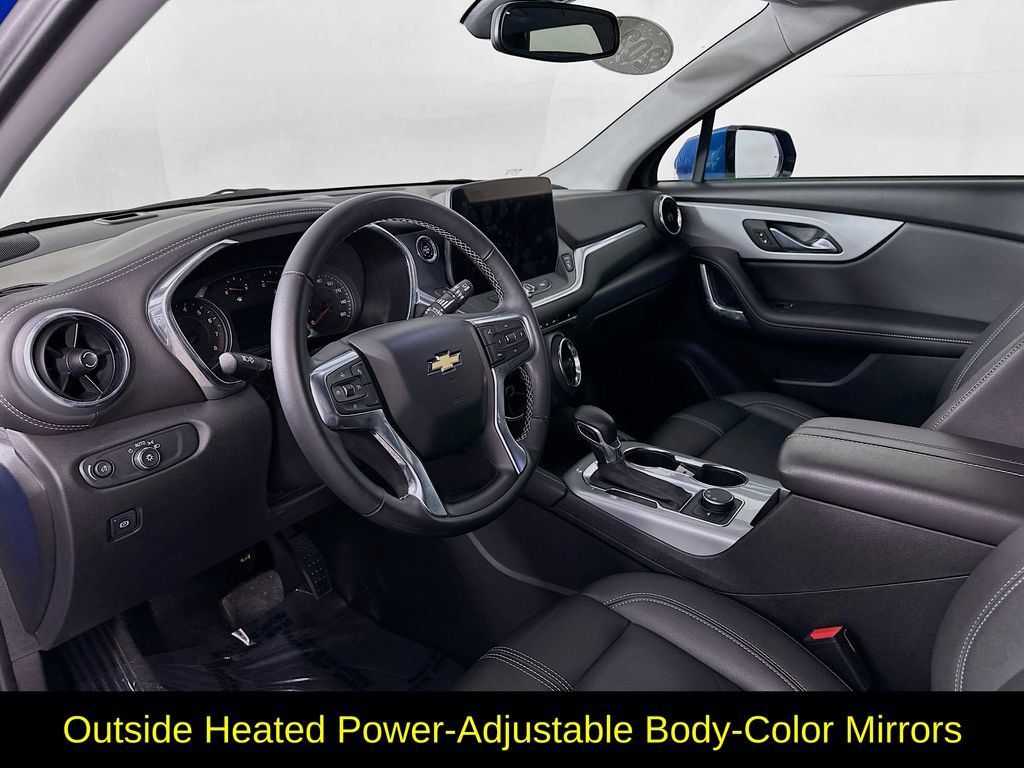 Used 2024 Chevrolet Blazer LT FWD image 14
