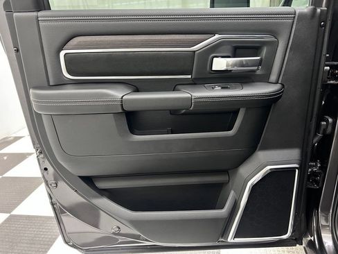 New 2026 RAM 2500 Laramie w/ Night Edition AWD/4WD image 13