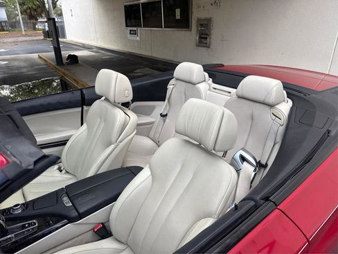 Used 2013 BMW 640i Convertible RWD image 12