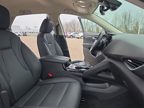 Certified 2023 Buick Envision Essence image 10