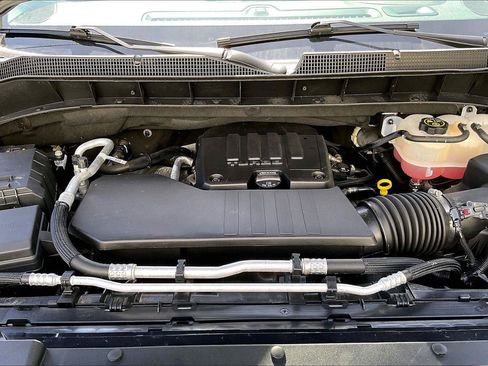 Used 2023 Chevrolet Silverado 1500 Custom AWD/4WD image 11