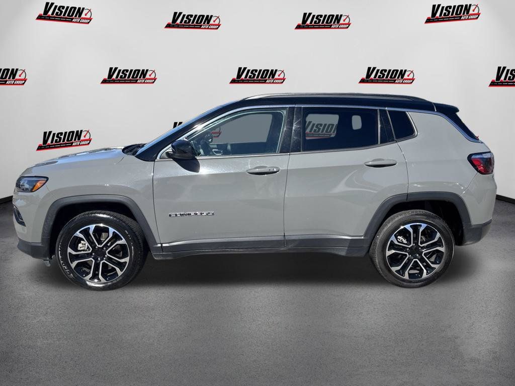 Used 2024 Jeep Compass Limited AWD/4WD image 9