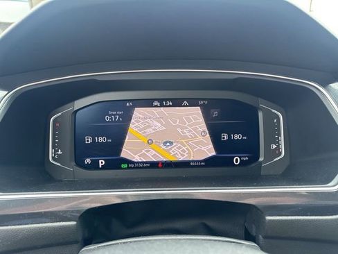 Used 2021 Volkswagen Tiguan SEL Premium R-Line AWD/4WD image 10