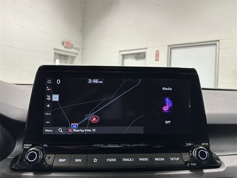 Used 2023 Kia Seltos SX image 31