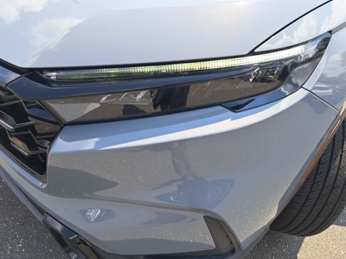Used 2025 Honda CR-V Sport image 27