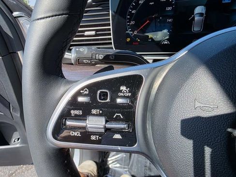 Certified 2022 Mercedes-Benz GLE 350 4MATIC image 18