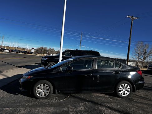 Used 2012 Honda Civic LX image 2