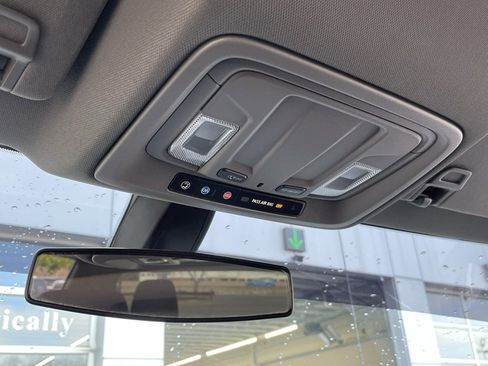 Used 2021 GMC Sierra 1500 Elevation image 21