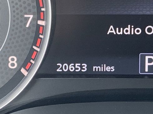 Used 2024 Nissan Armada Platinum w/ Captain's Chairs Package image 20