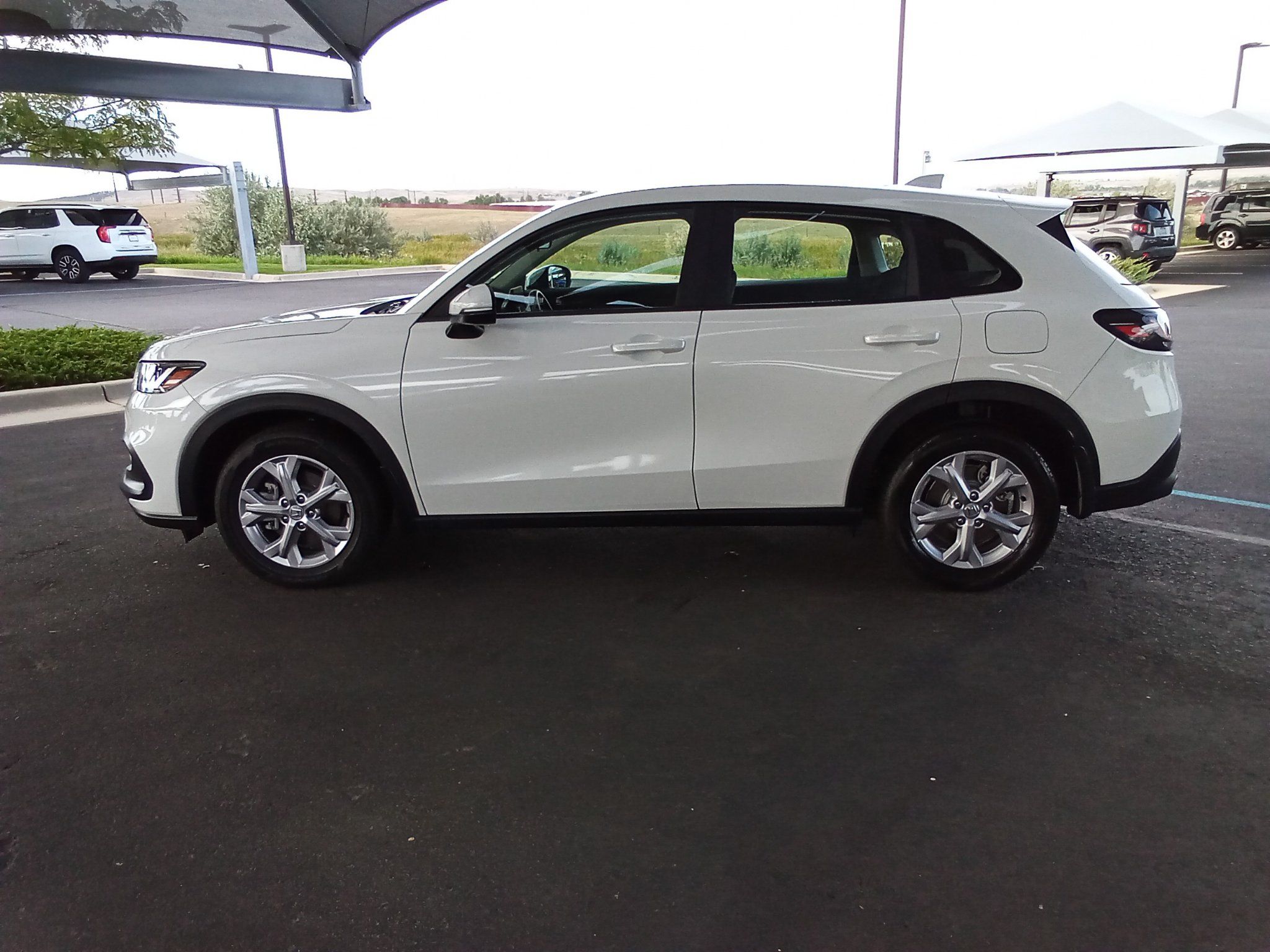 Certified 2024 Honda HR-V LX image 4