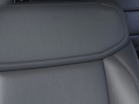 New 2025 Ford Expedition Active image 16