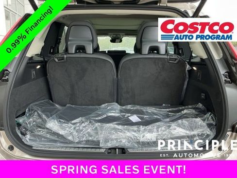 New 2026 Volvo XC90 B6 Ultra w/ Protection Package Premier AWD/4WD image 14