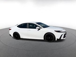 Used 2025 Toyota Camry SE FWD video 2