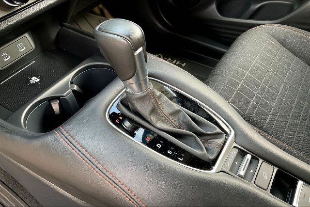 Certified 2026 Honda HR-V Sport image 19