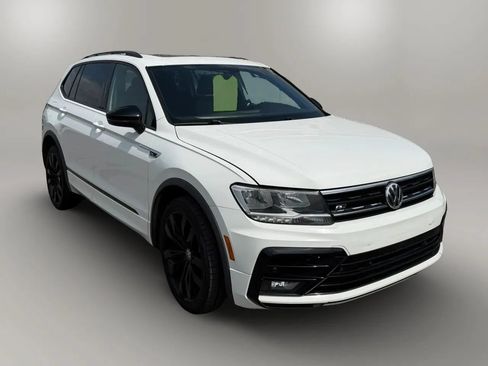 Used 2020 Volkswagen Tiguan SE R-Line w/ 3rd Row Seat Package AWD/4WD image 1