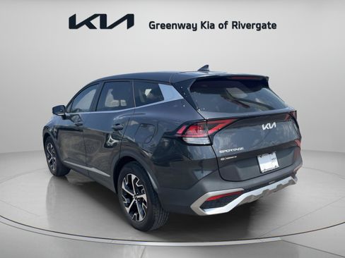 Used 2023 Kia Sportage EX FWD image 4