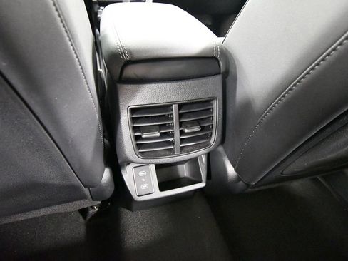 Certified 2024 Kia Seltos EX AWD/4WD image 17