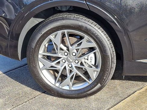 Used 2025 Genesis GV70 2.5T image 27