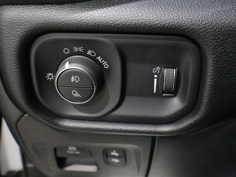 Certified 2022 RAM 1500 Big Horn image 36