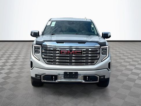 Used 2022 GMC Sierra 1500 Denali AWD/4WD image 2