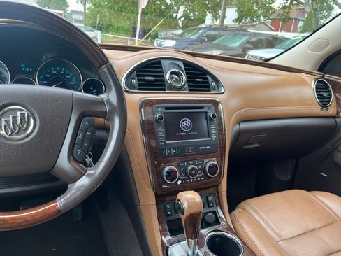 Used 2014 Buick Enclave Leather w/ LPO, Cargo Convenience Pkg AWD/4WD image 22
